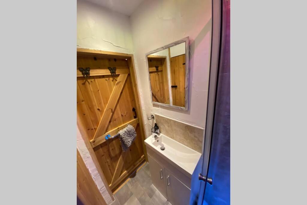 Windsor/ascot/bracknell Beautiful Barn Apartment *