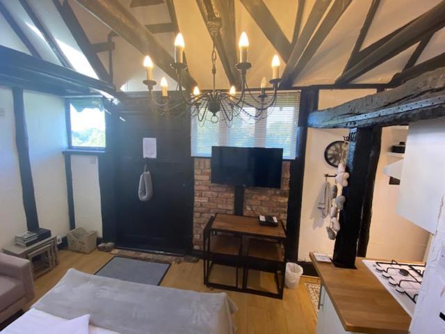 Windsor/ascot/bracknell Beautiful Barn *
